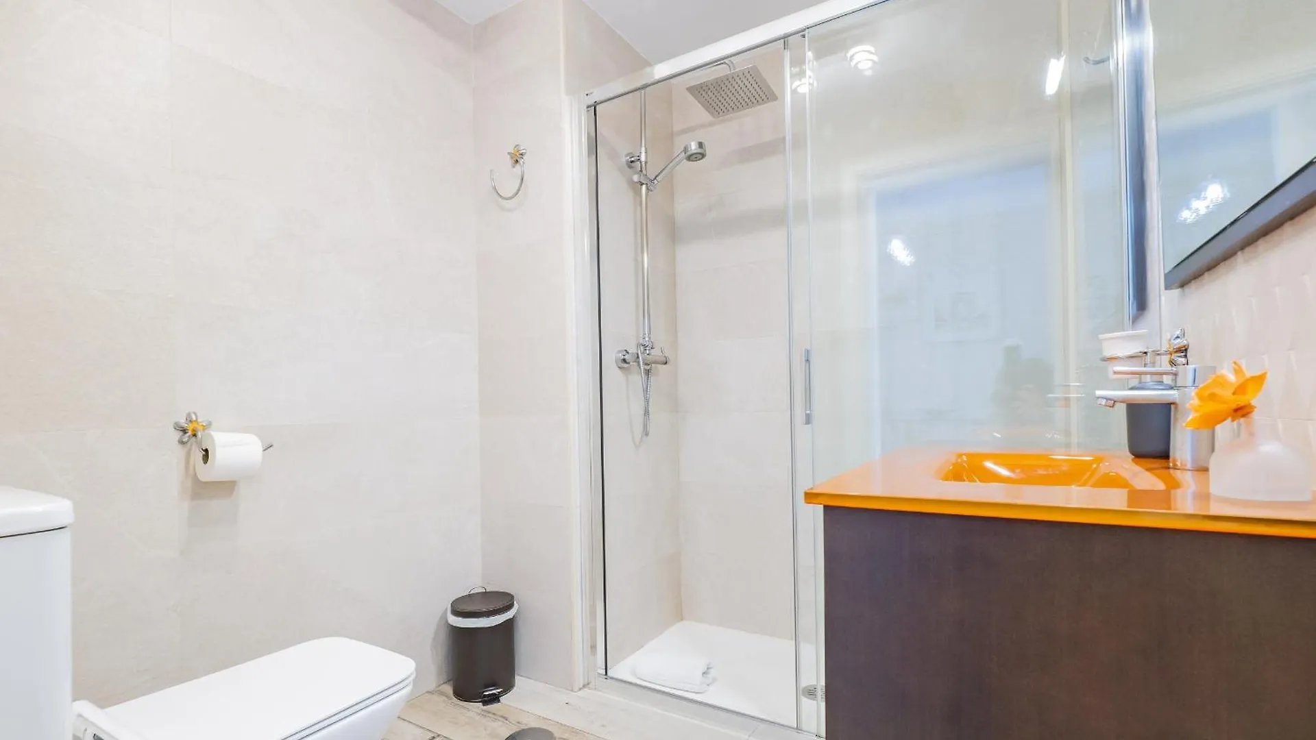 Apartment Cubo'S Urban Suite Town Centre Alhaurin el Grande