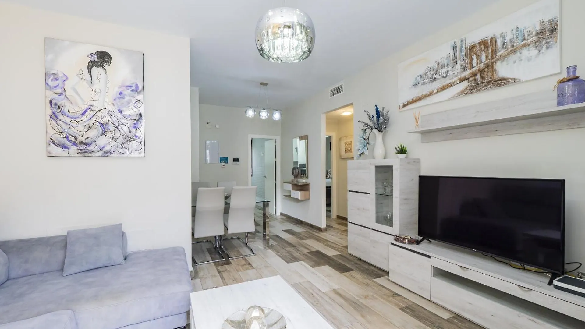 Cubo'S Urban Suite Town Centre Alhaurin el Grande