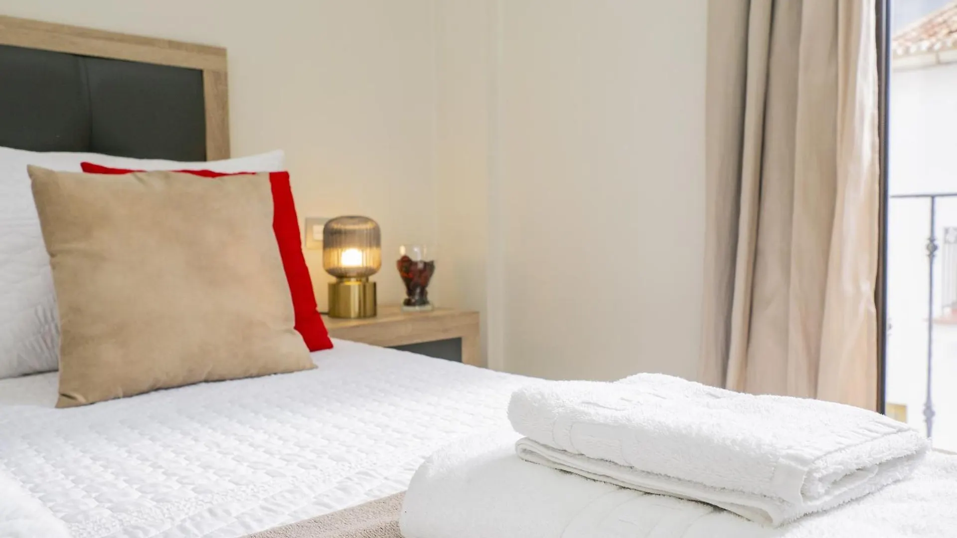 Cubo'S Urban Suite Town Centre Alhaurin el Grande